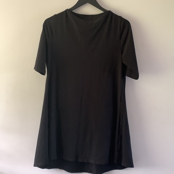 zapelle Custom. Black tunic top. Size L. - Picture 2 of 5